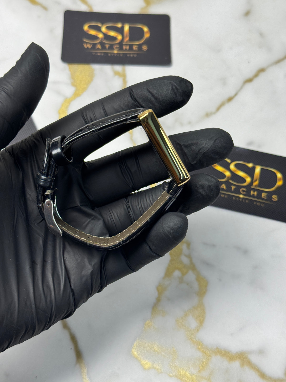 Cartier Tank Plain Gold Black