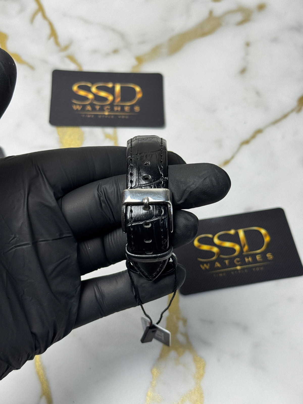 Cartier Tank Roman Black Gold