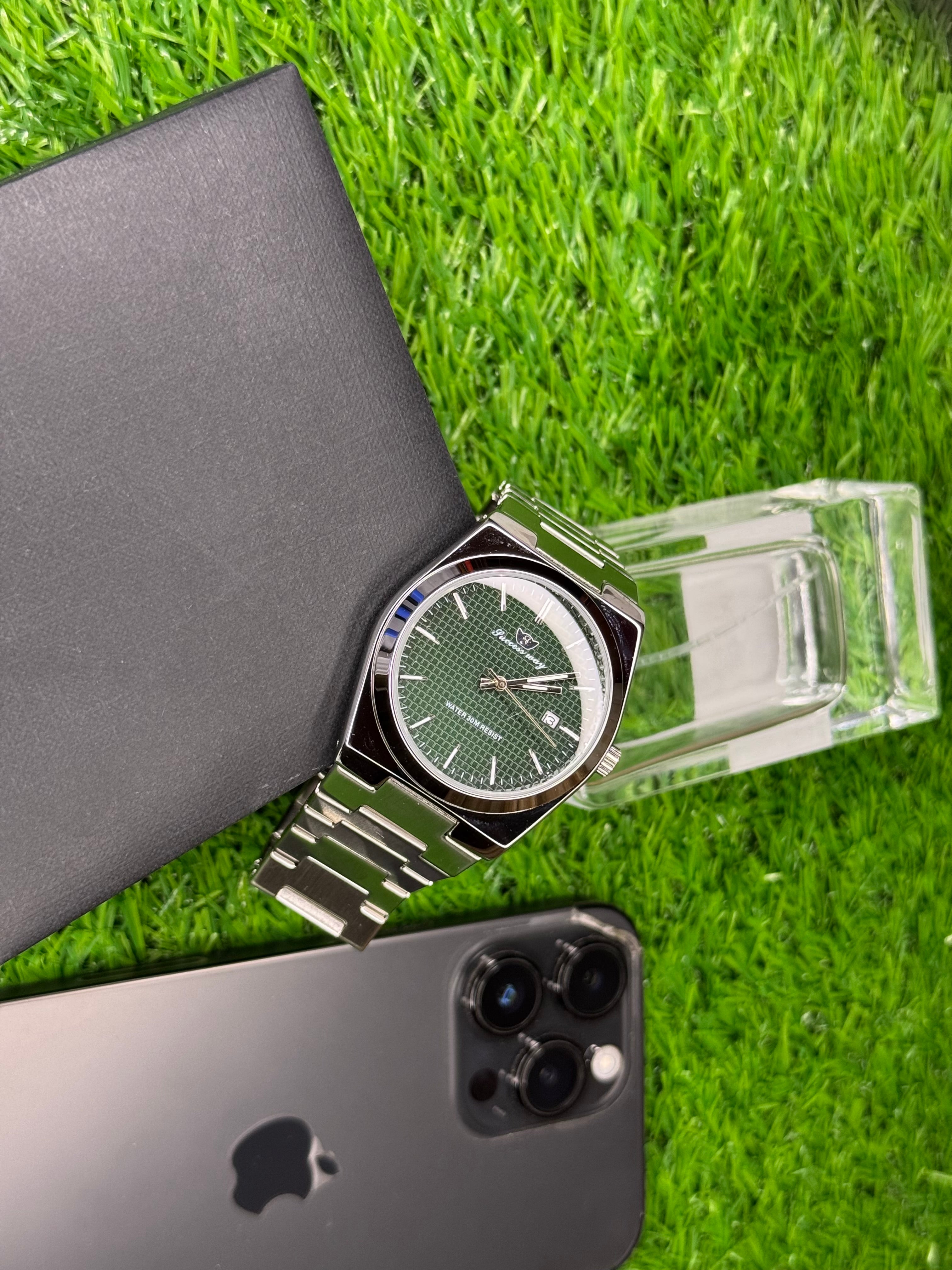Success way black and green