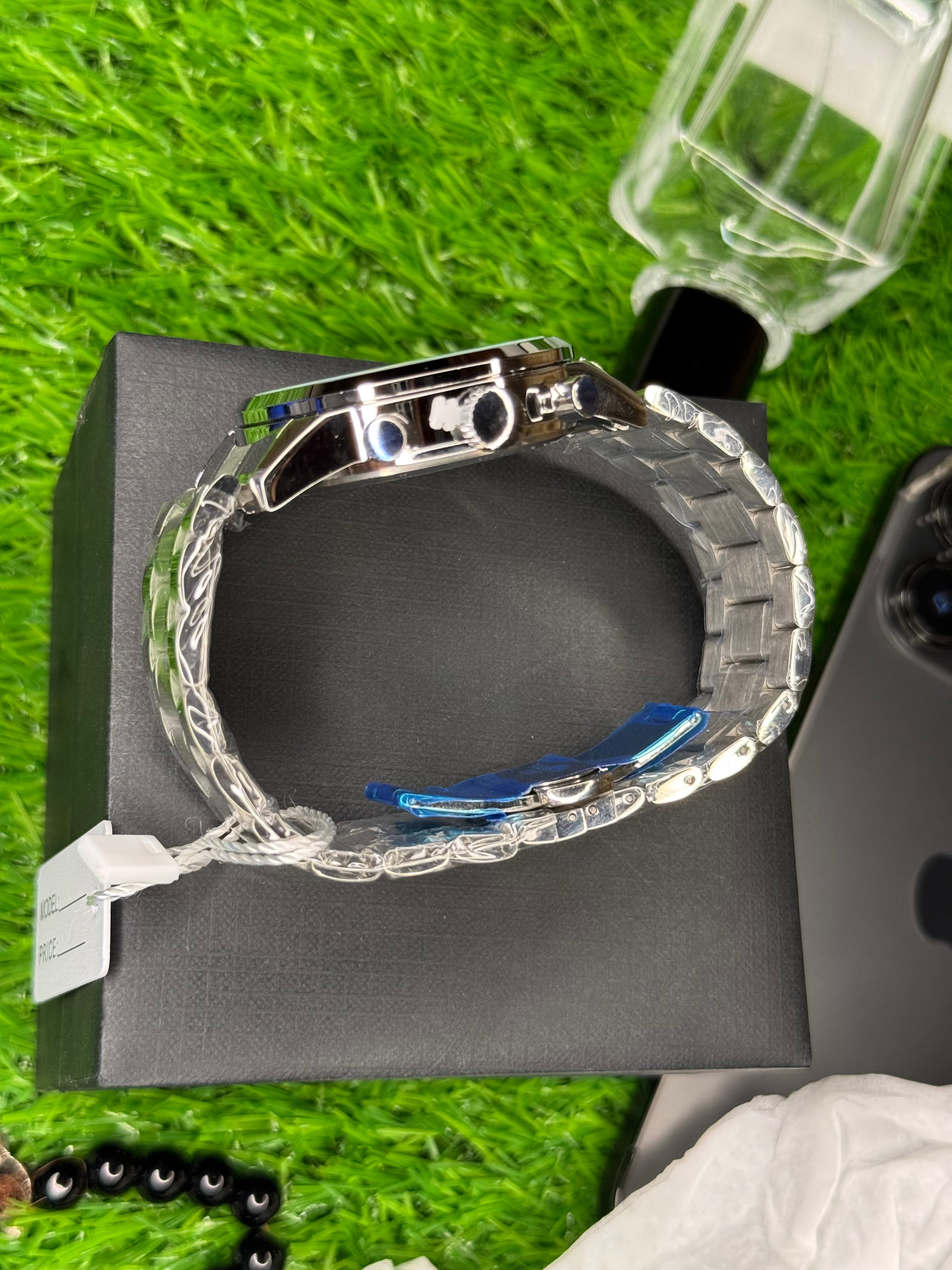 Trove blue chronograph