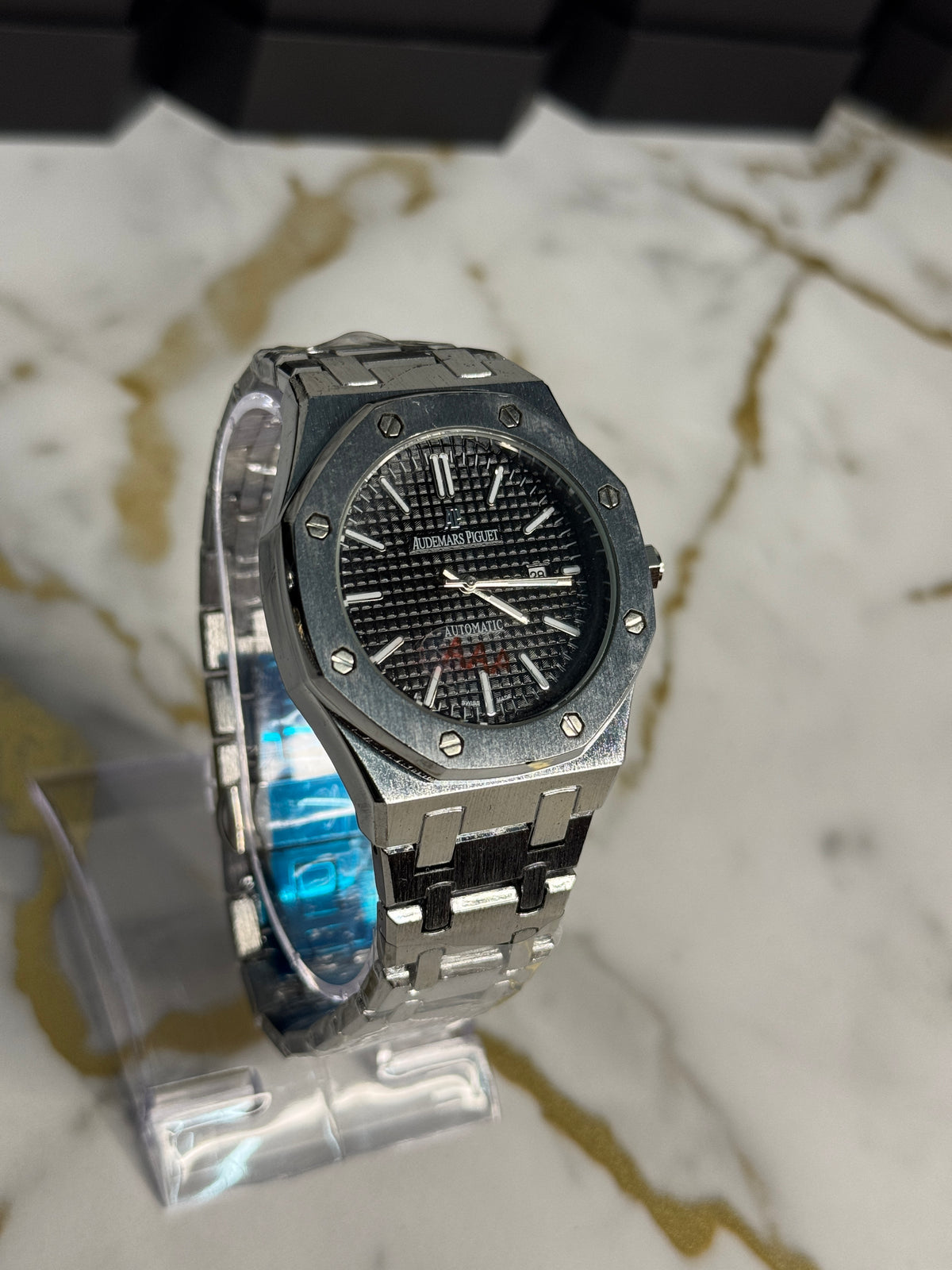 AP Silver Black